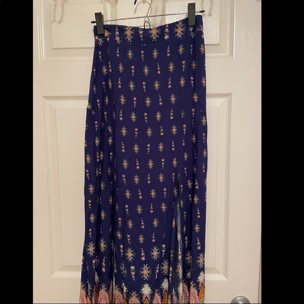 Maxi skirt